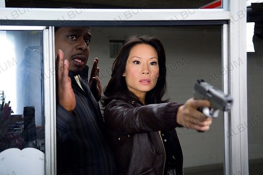 CODE NAME: THE CLEANER (2007), directed by LES MAYFIELD. LUCY LIU; CEDRIC THE ENTERTAINER.