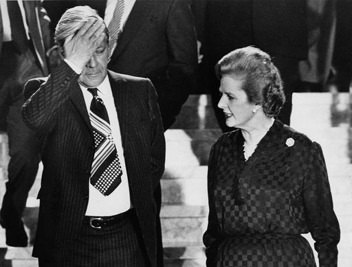 File Photo shows former West German Chancellor Schmidt with former British Prime Minister Thatcher in Luxembourg