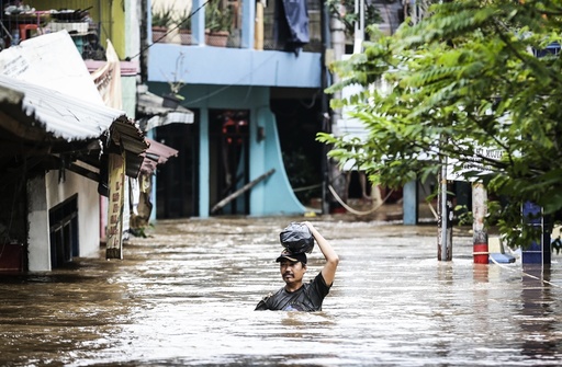 Floods affect residential areas in Jakarta