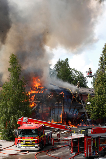 Brann pÂ Toppåsen skole i Oslo