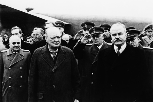 Treffen Churchill/Stalin in Moskau, 1944 - Churchill & Molotov / Moscow / 1944 -