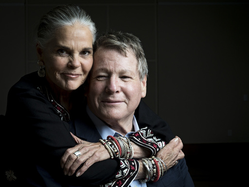 Ali MacGraw and Ryan O'Neal in Ft. Lauderdale.