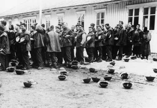Brit. Kriegsgefangene in Trondheim, 1940 - Brit.prisoners of war in Trondheim, 1940 -