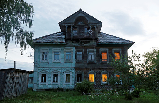 The Wider Image: Russia's ancestral architecture