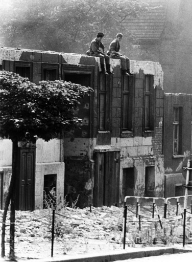 Berlin Wall 1965 - Bernauer Street