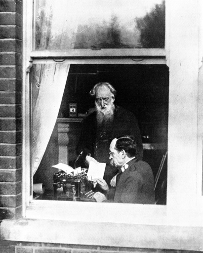 Rev. William Booth in his study, 1906.