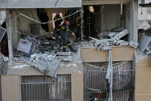 De to øverste etasjene ble ødelagt da Israel angrep en boligblokk i sentrum av Beirut onsdag.
