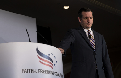 Sen. Ted Cruz (R-Texas) leads a moment of silence for victims of the Charleston church shootings at the Faith & Freedom Coalitionâäôs Road to Majority policy conference.