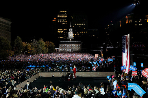 U.S. Democratic presidential nominee Hillary Clinton speaks at a campaign rally with U.S. President Barack Obama on Independence Mall in Philadelphia