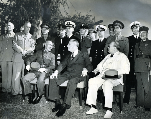 Konferenz von Kairo 1943 - Cairo Conference 1943 / Photo. - 2e G. M. / Conférence du Caire, 1943.