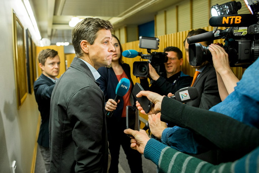 KrF-leder Knut Arild Hareide på Stortinget lørdag.