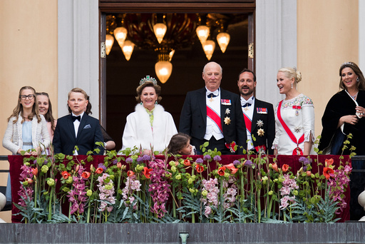 Kong Harald og dronning Sonja feirer sine 80-årsdager.